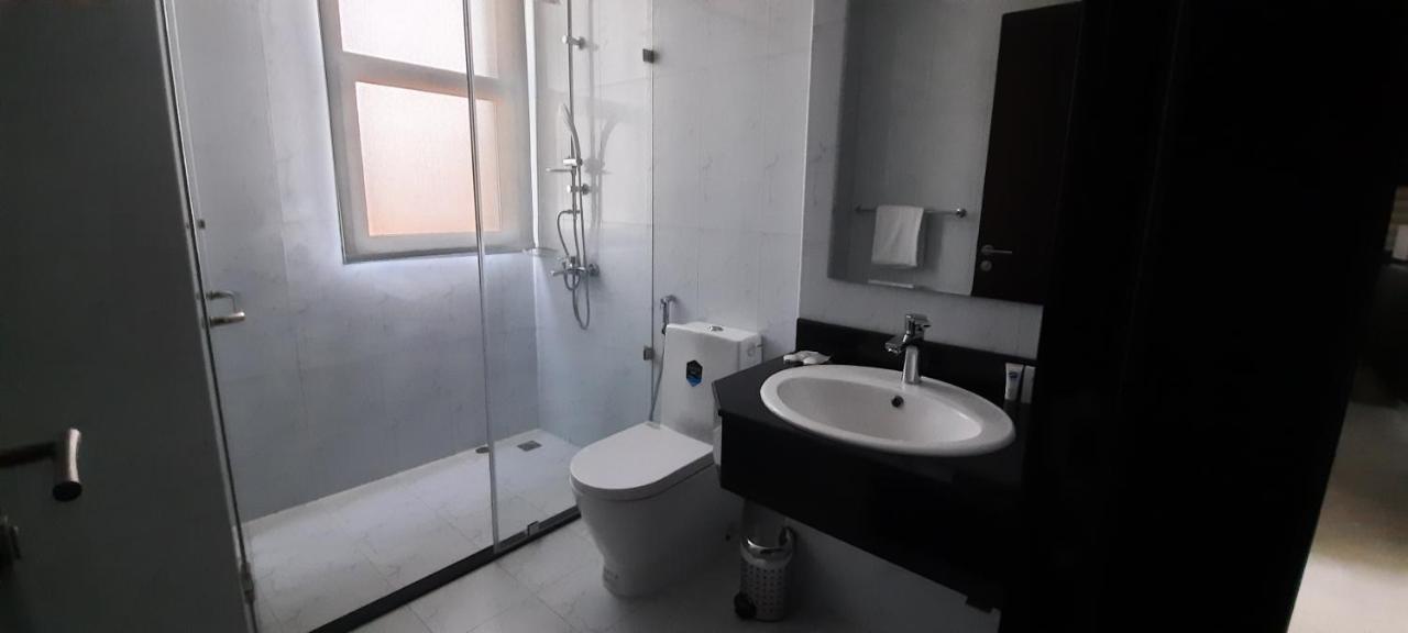 Sirius Tower Aparthotel Manama Exterior foto