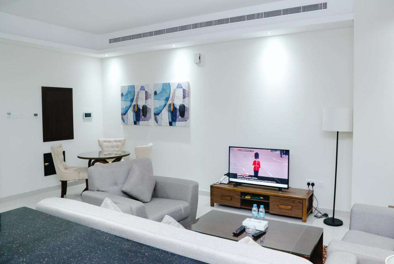 Sirius Tower Aparthotel Manama Exterior foto