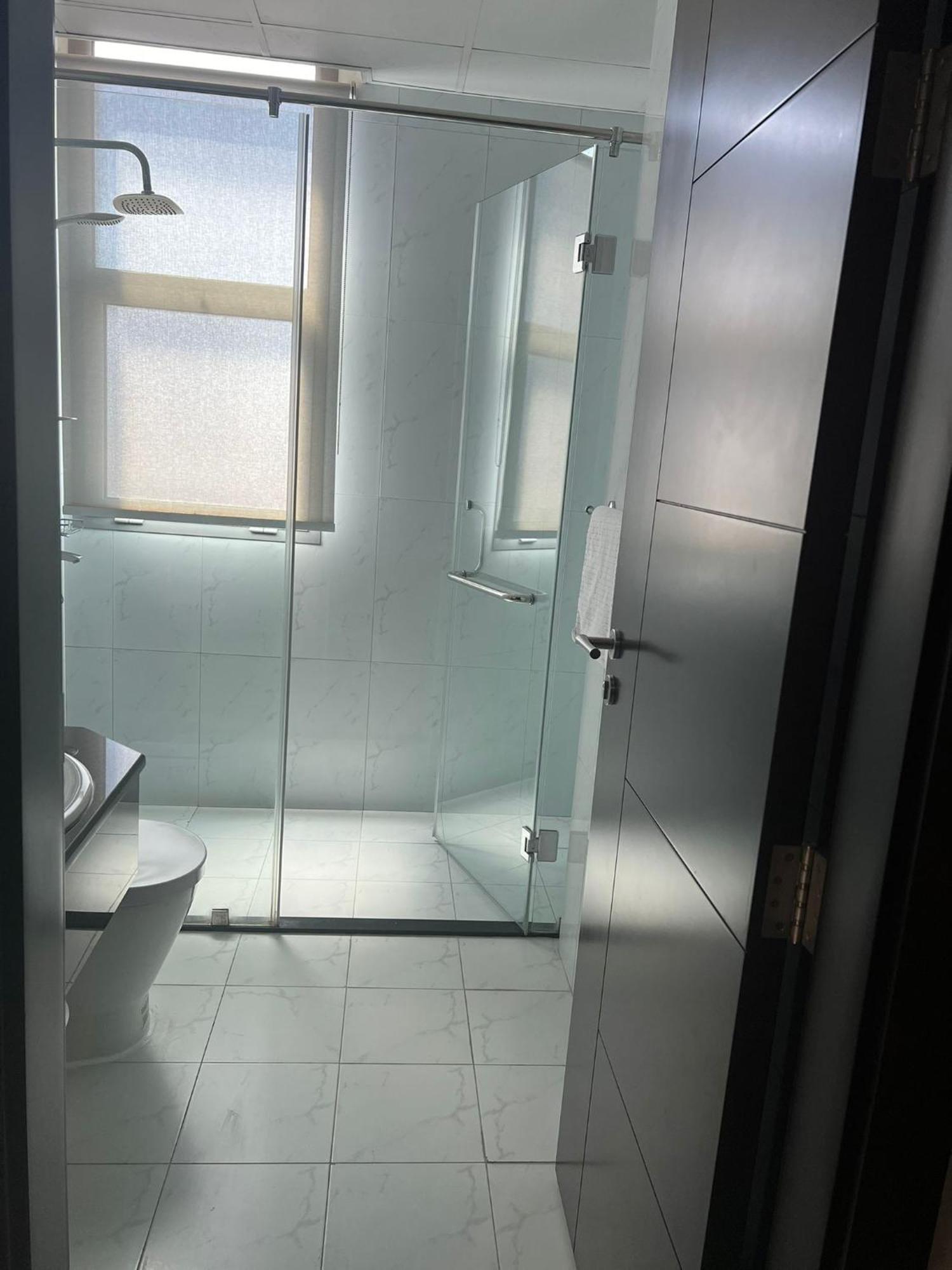 Sirius Tower Aparthotel Manama Exterior foto