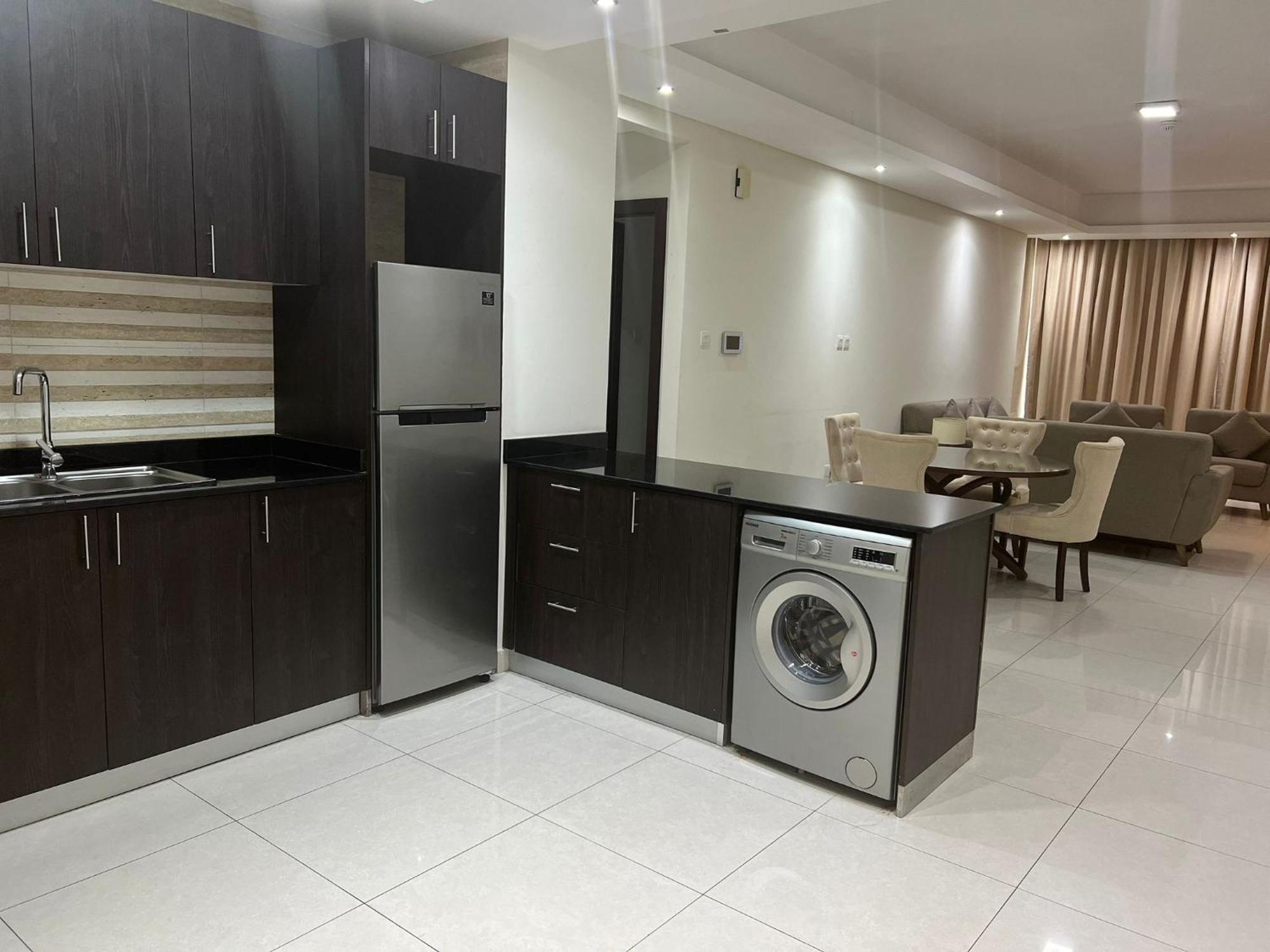 Sirius Tower Aparthotel Manama Exterior foto